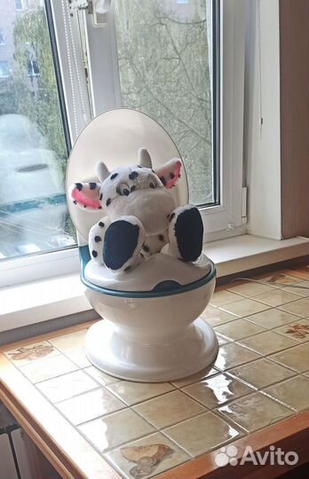 Детский горшок в виде унитаза