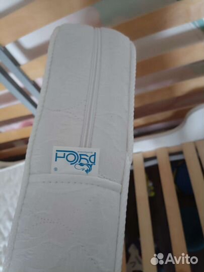 Детская кровать IKEA с матрасом