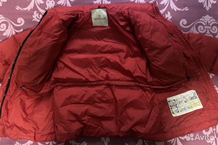 Пуховик moncler