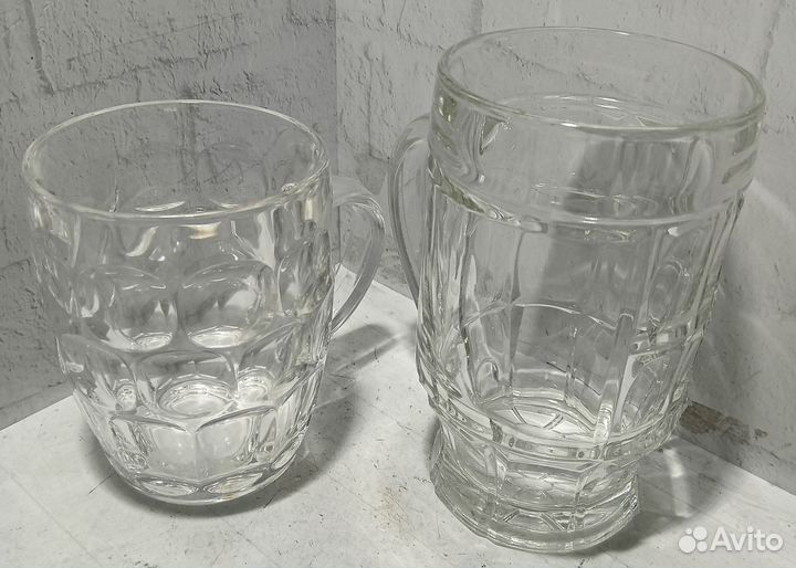 Пивные кружки и бокалы в ассортименте