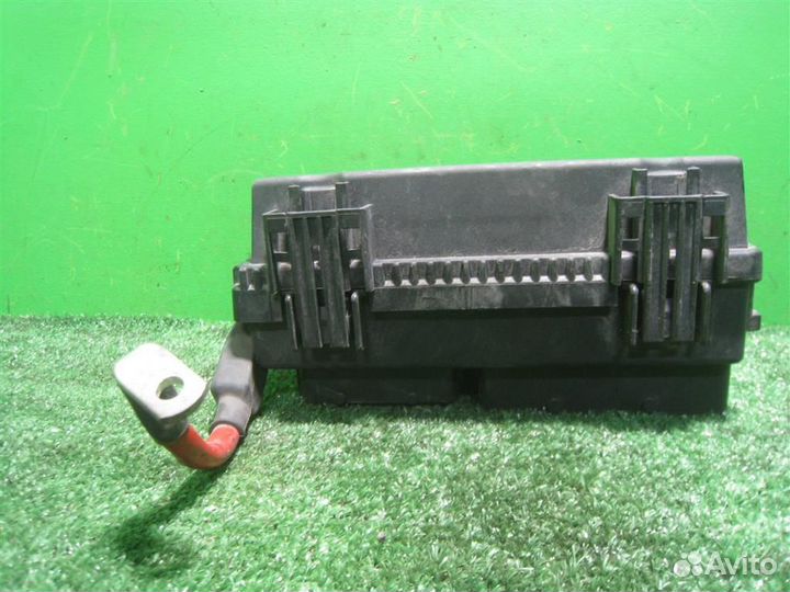 Блок предохранителей моторный Opel Corsa D 2007