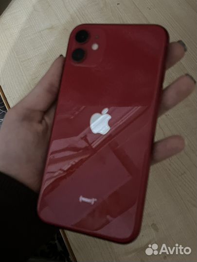iPhone 11, 64 ГБ