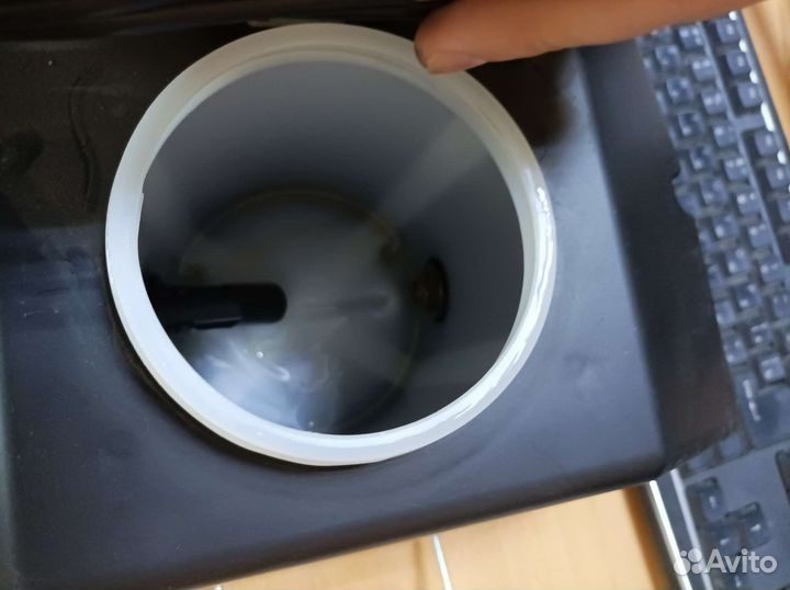 Устройство для заправки тормозной системы