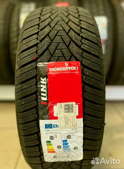 iLink SnowGripper I 215/55 R18 77H