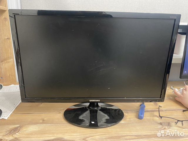 Монитор samsung s24d300h