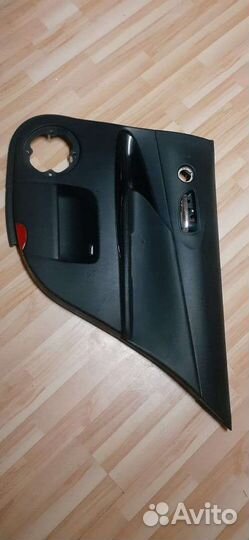 Lexus gs 300 обшивка двери задняя правая