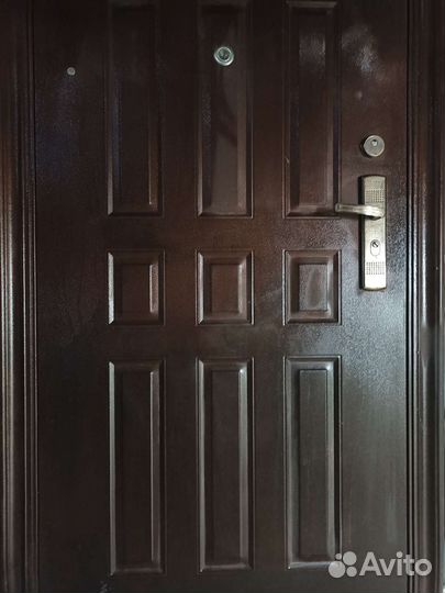 Дверь входная металлическая уличная