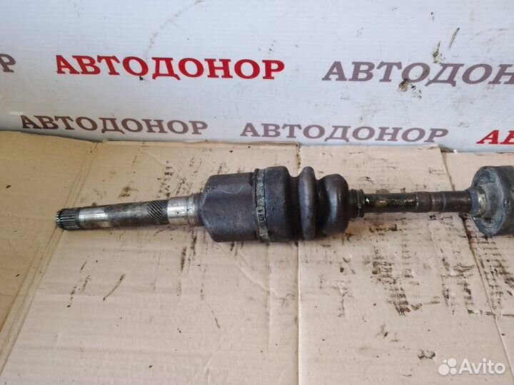 Полуось привод передний правый Dodge Neon 2.0 АКПП