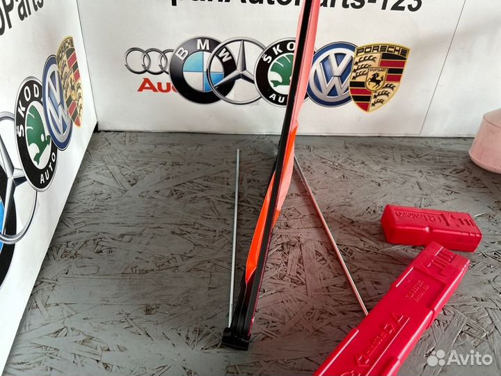 Знак аварийной остановки Audi Tt 8J BWA 2008