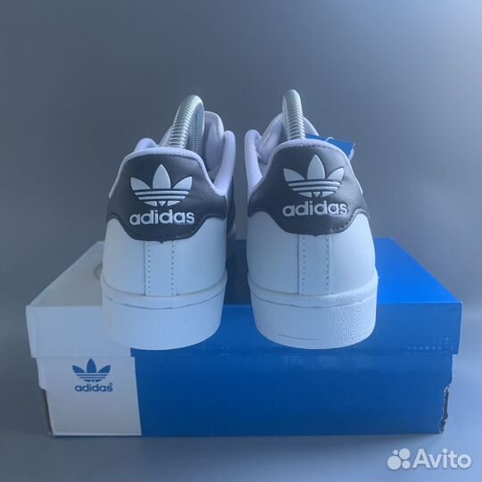 Кроссовки Adidas Superstar