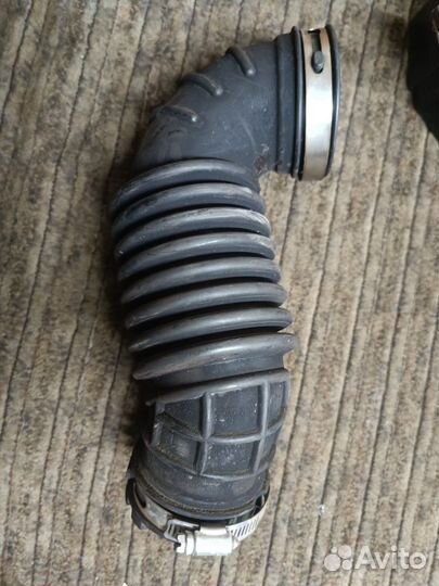 Патрубок воздушного фильтра Chevrolet Aveo t3001.6