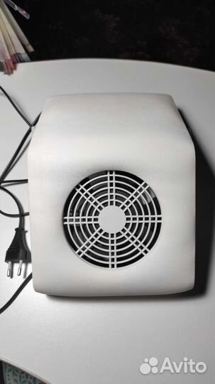 Пылесос для маникюра и педикюра