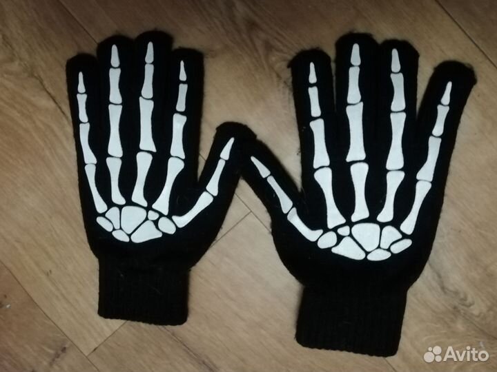 Перчатки