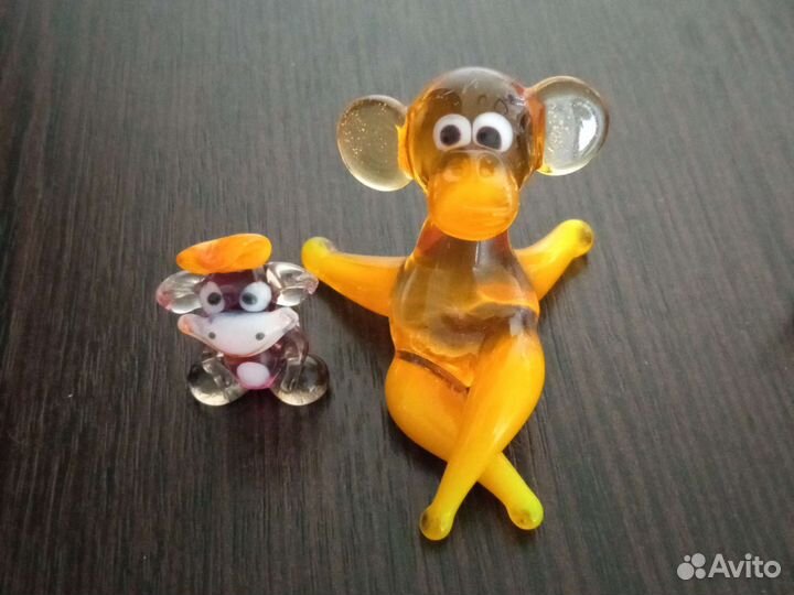 Стеклянные фигурки