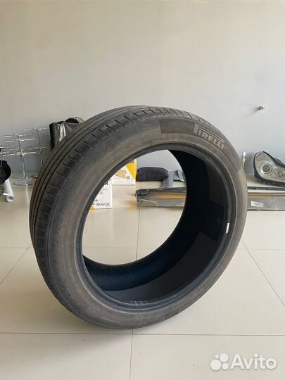 Pirelli P Zero 275/45 R21 107Y