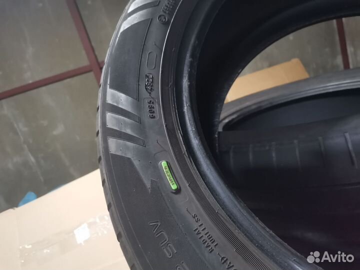 Nokian Tyres Hakka Black 2 SUV 255/55 R18