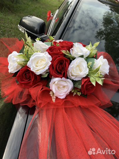 Свадебные украшения на машину