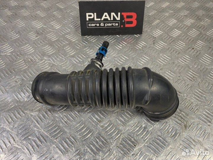 Патрубок воздушного фильтра Mazda Cx-7 ER L3VDT