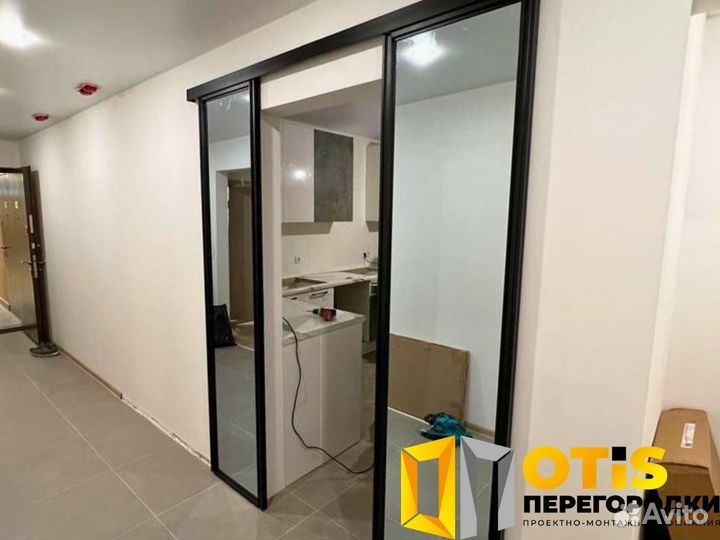 Стеклянная перегородка для зонирования