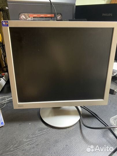 Монитор MAG LP717