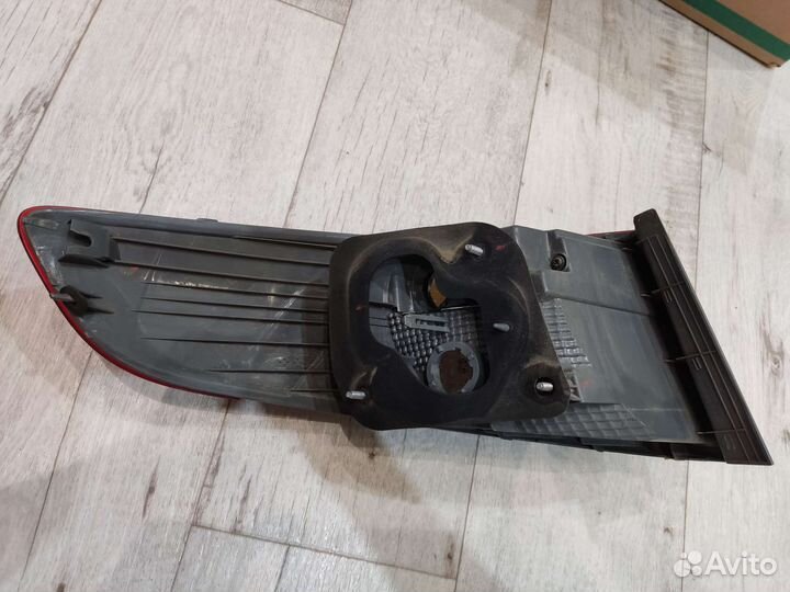 Задний правый фонарь внешний Kia Rio 3