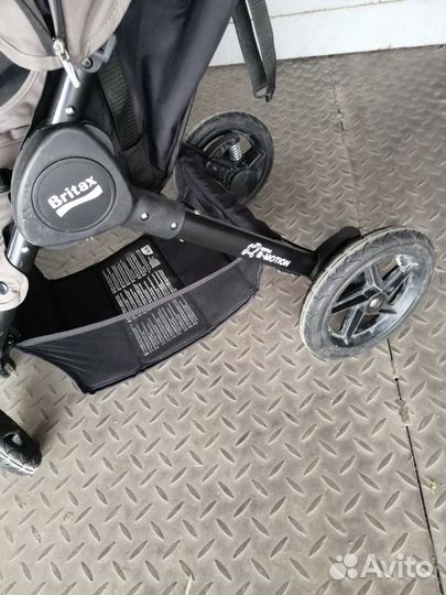 Прогулочная коляска britax b-motion