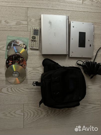 Портативный DVD- плеер BKK