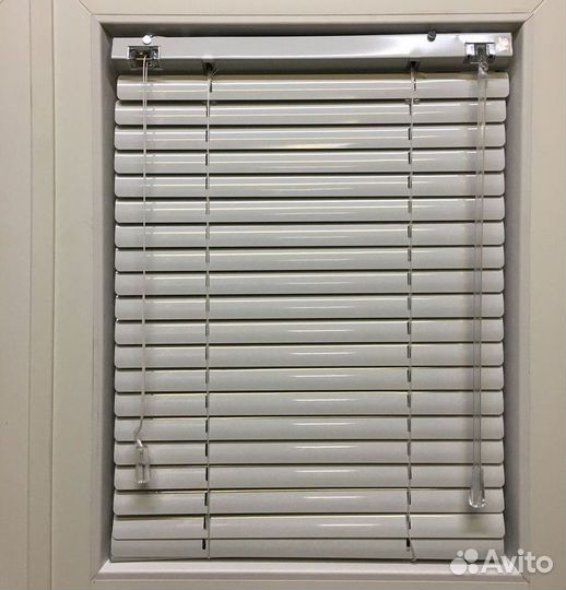 Жалюзи горизонтальные