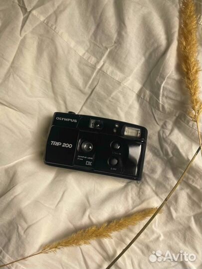 Плёночный фотоаппарат Olympus trip 200
