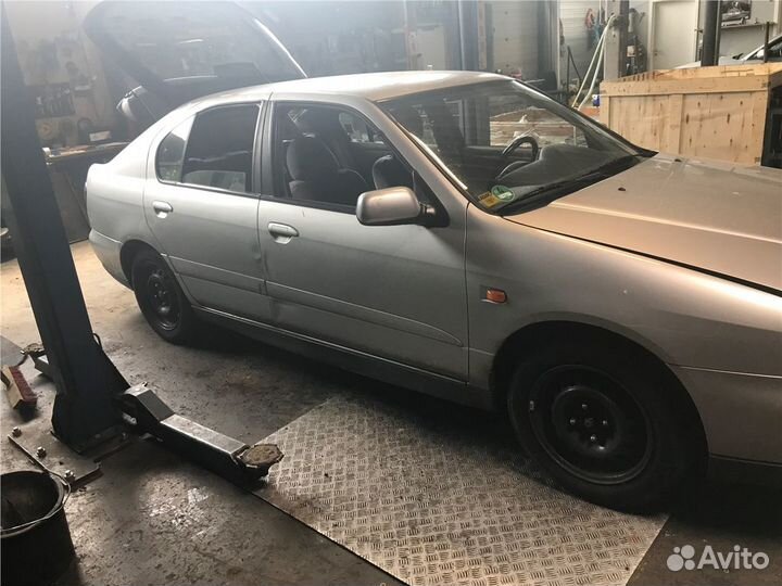 Разбор на запчасти Nissan Primera P11