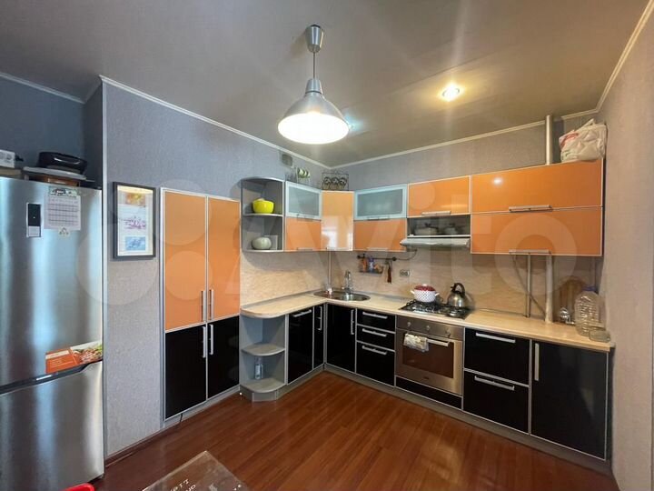 2-к. квартира, 70,8 м², 3/10 эт.