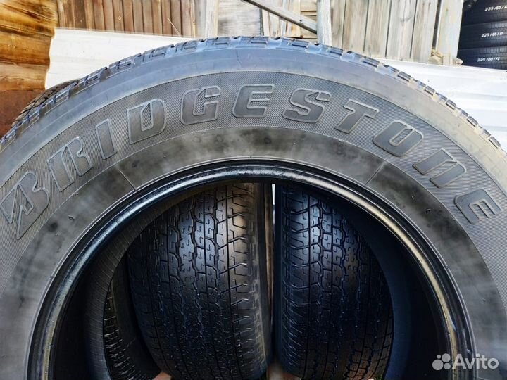 Bridgestone Dueler H/T D840 265/65 R17