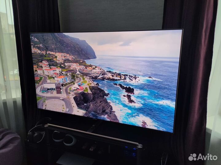 4К телевизор 65 диагональ Samsung QE-65Q8F