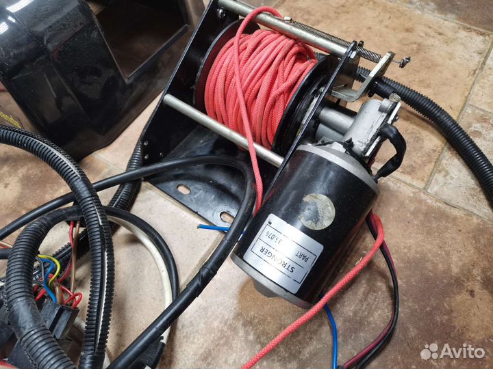 Якорная Лебёдка Stronger 35