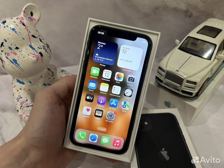 iPhone 11 128Gb (Sim-Esim)