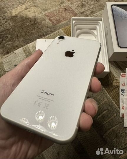 iPhone Xr, 64 ГБ