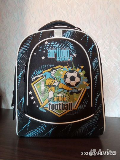 Портфель школьный