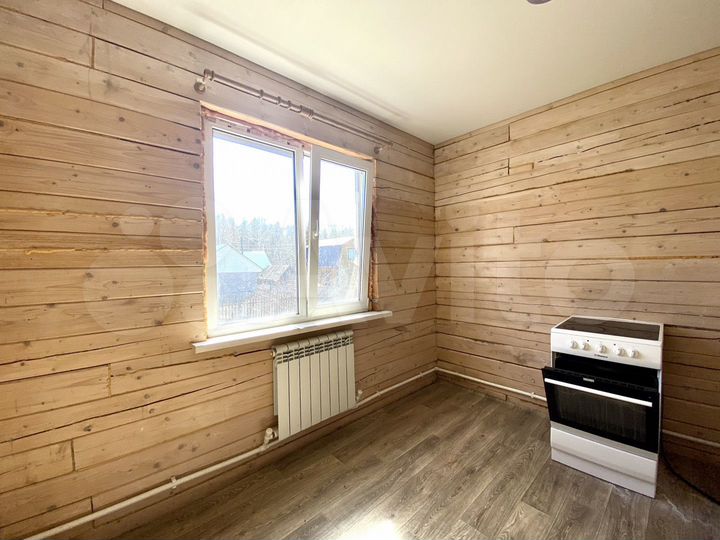 Дом 107 м² на участке 4,5 сот.