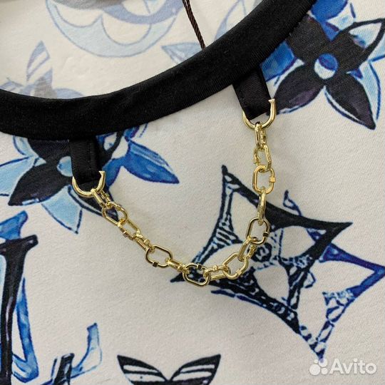 Футболка Louis Vuitton В наличии Размер S