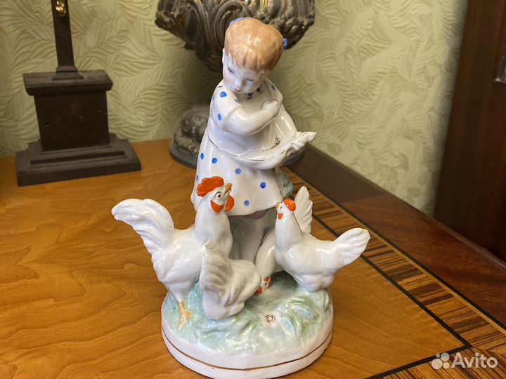 Статуэтка 50 х годов