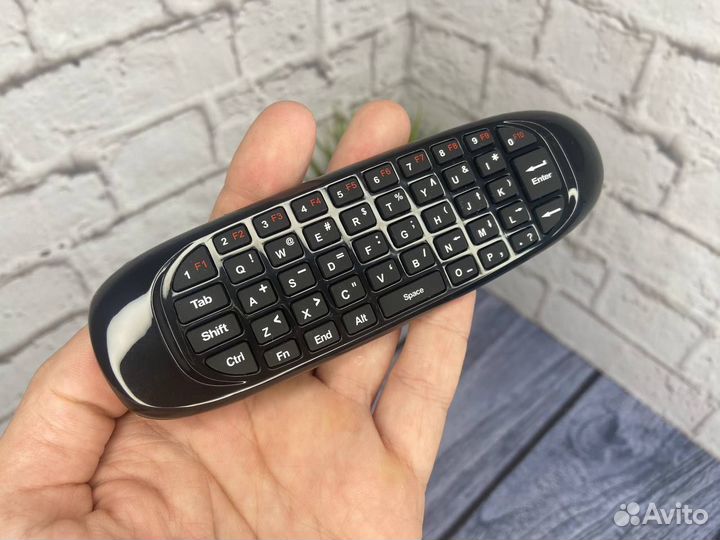 Беспроводной пульт с клавиатурой и гироскопом