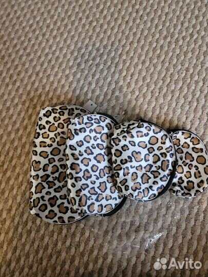 Тени и косметички