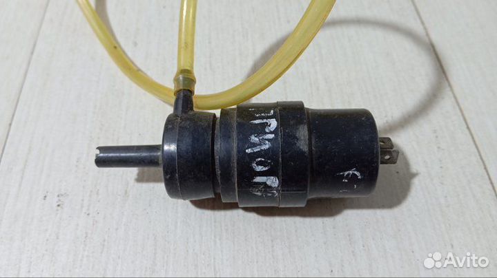 Насос омывателя Лада Приора