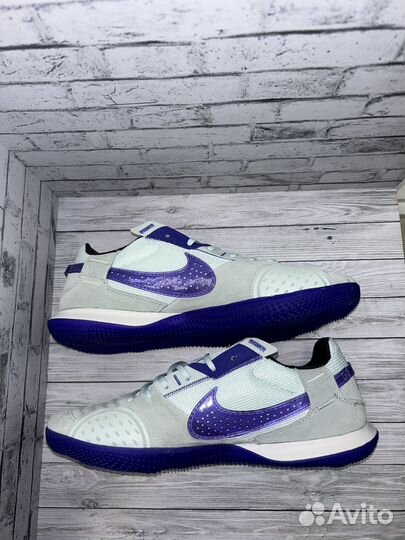 Футзалки Nike StreetGato