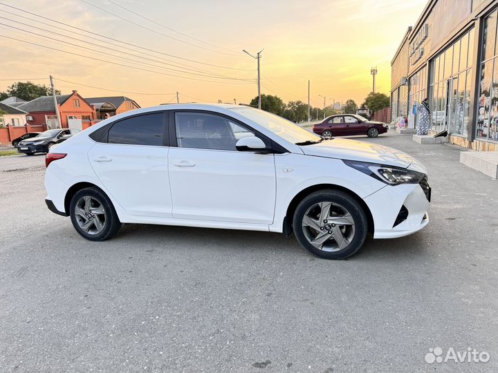 Hyundai Solaris 1.6 AT, 2021, 153 000 км