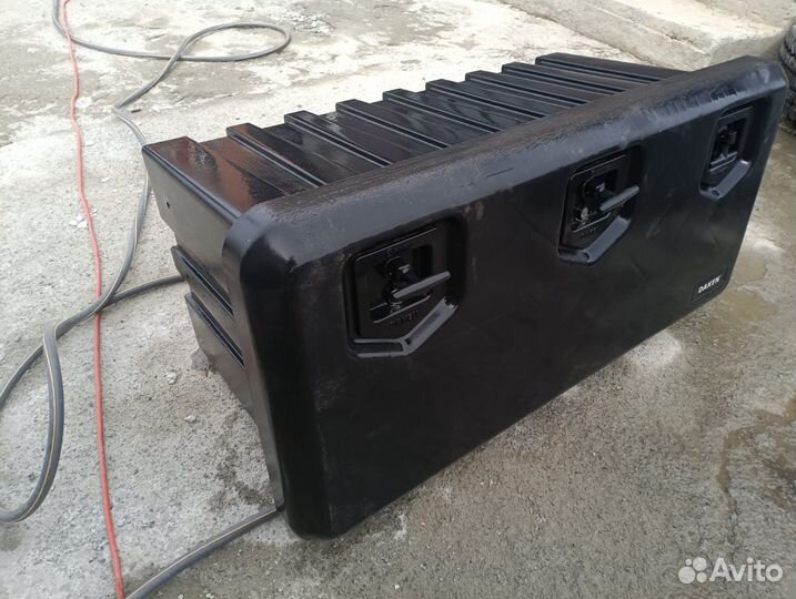 Инструментальный ящик Daken