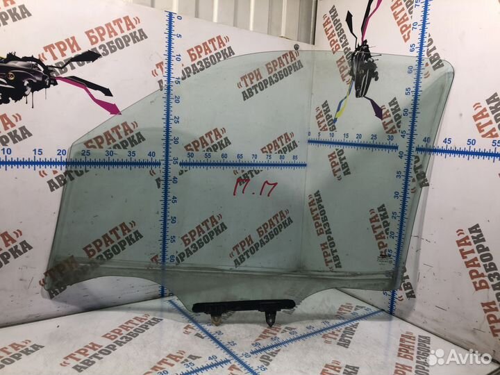 Ниссан Навара Стекло двери передней Прав