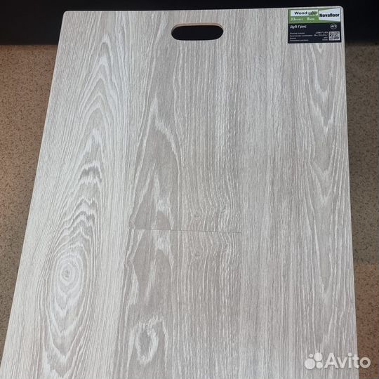 Ламинат Дуб Грис