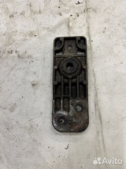 Кронштейн кассеты радиаторов opel astra j