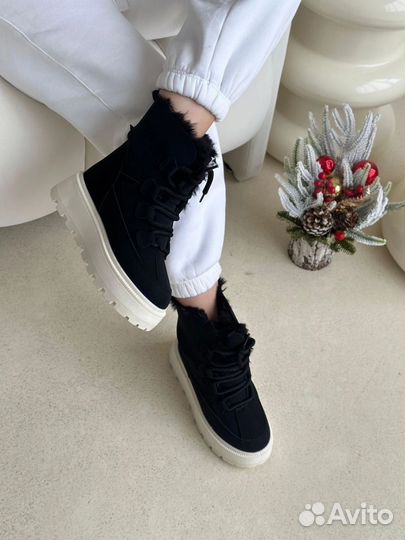 Сапоги угги